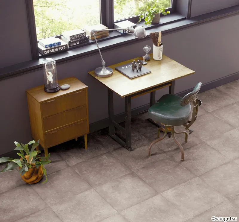 CM12245 – Dim Mortar (2024-2027 Home Floor)