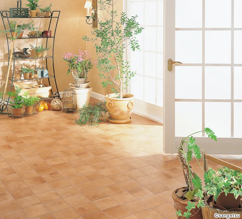 HM12040 – Terracotta (2024-2027 Home Floor)
