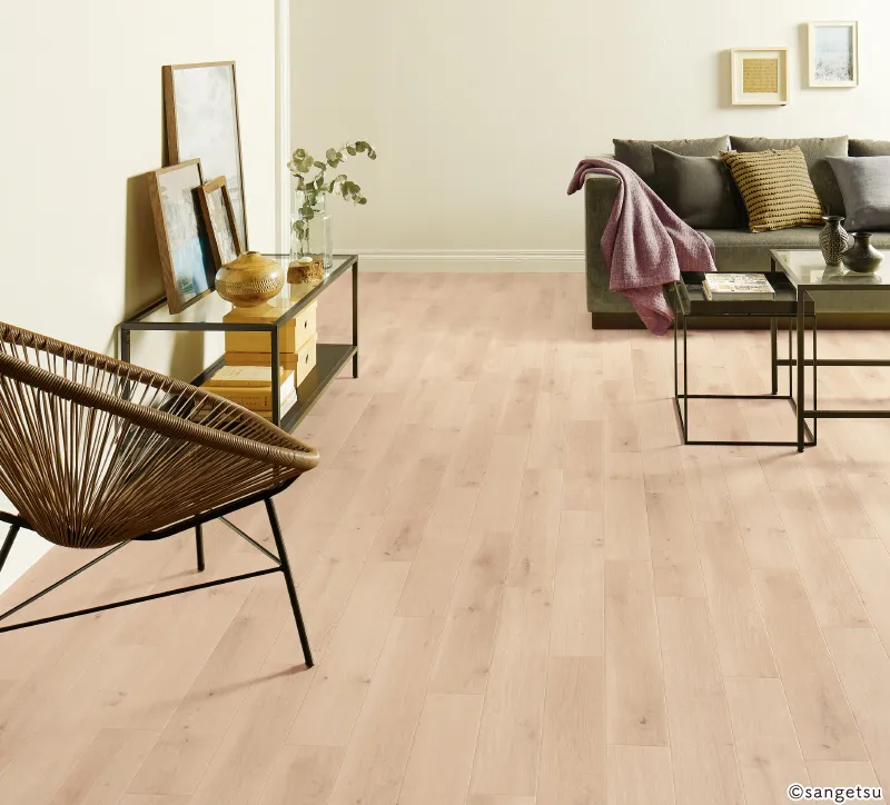 HM12097 – Milky Oak (2024-2027 Home Floor)