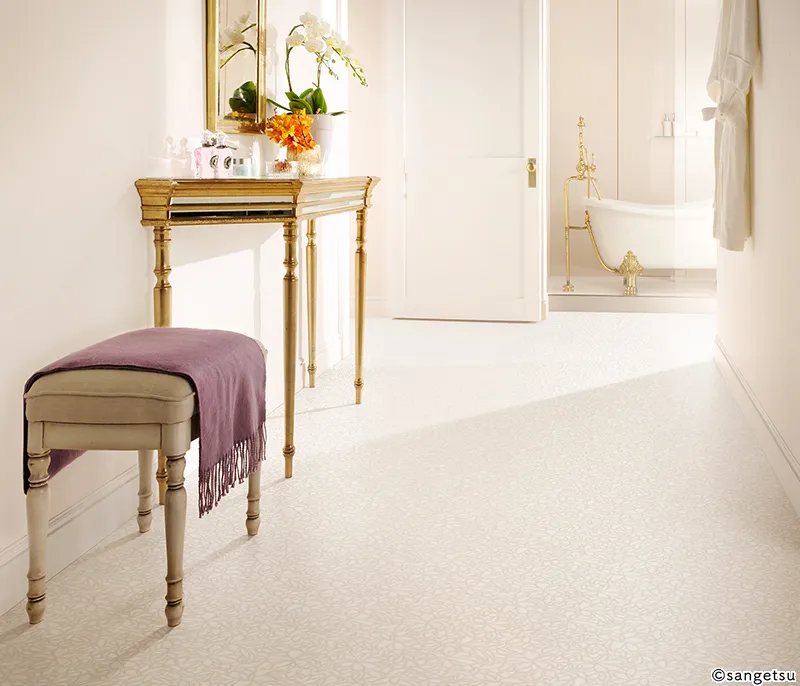 HM12163 – Greta Flora (2024-2027 Home Floor)
